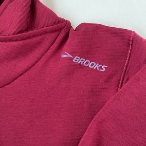 Mock-neck runners pullover